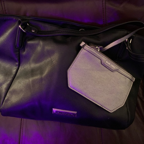 KENNETH COLE BAG - Picture 6 of 6